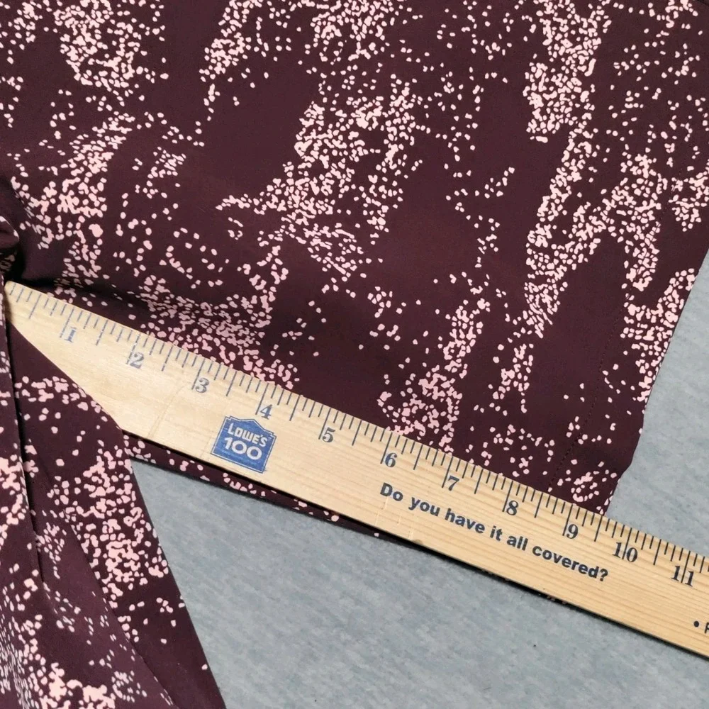 Under Armour UA Golf Shorts Mens‎ 34 Burgundy Printed 10